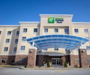 Holiday Inn Express & Suites EDWARDSVILLE