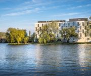 Best Western Plus Lakeside Hotel