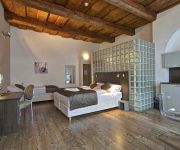 U Trí hrušek Suites & Apartments