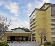 Clarion Inn & Suites By Hampton Convention Center