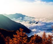 Scenery Retreats Taibai Mountain Hot Spring Villa Resort