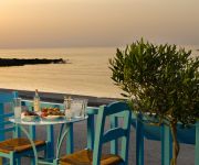 Socrates Apartments & Restaurant