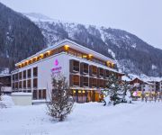 Anthony's Life & Style Hotel