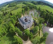 Schloss Karpniki Boutique Hotel