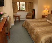 Derougemont Manor Hotel & Suites