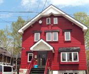 THE RED SKI HOUSE