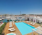 Cesme Marina Konuk Evi