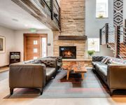 Boulder Adventure Lodge