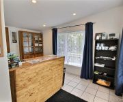 Motel Des Deux Lacs Inc