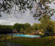 Crescent Lodge and Country Inn - Adults Only