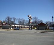 Pinconning Trail Inn Motel