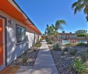 The Chuck Palm Springs