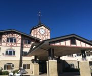 Hotel and Resort Rooms by Midway Lodging