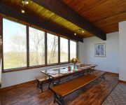 6 Bed Blue Mountain Chalets