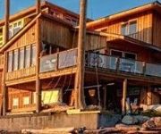 The Oceanfront Hotel (Formerly Malcolm Island Inn)