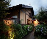 (RYOKAN) Kazegasasayaku Hanare no Yado Yamaakari