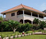 Lemon Creek Hotel Resort