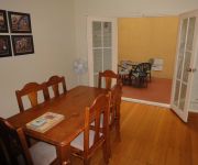 Moonee Valley Views Apartments