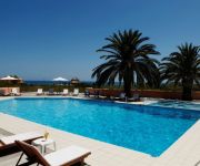 Manolis Family Hotel