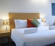 Parkwood Motel and Apartments