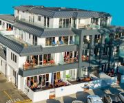 The Pavilions Beachfront Apartments