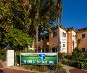 Captain Stirling Hotel