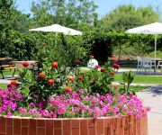 Cathrin Apartments & Studios