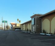 Quality Inn & Suites Bakersfield