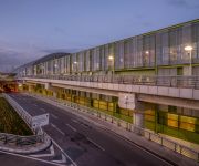 Tav Airport Hotel Izmir