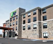 Holiday Inn Express & Suites CLARION