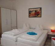 Gästezimmer & Ferienwohnung Thon