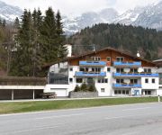 Gay Hotel Haus Romeo Men only