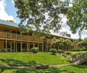 TREMONT LODGE AND RES