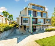 Quality Suites Alexander Inn