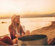 WINTHROP BEACH INN AND SUITES BOSTON LOG