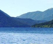 LAKE CRESCENT LODGE