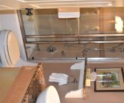 THE INLET SPORTS LODGE