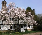 OCKENDEN MANOR HOTEL   SPA