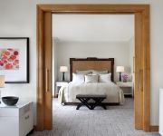 TOWERS LOTTE NEW YORK PALACE