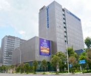 Days Hotel and Suites Liangping