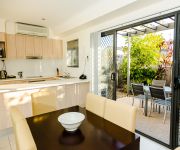 Gladstone Heights Executive Apartments