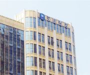 Hanting Hotel Railway Station South Square