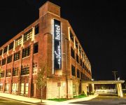 an Ascend Hotel Collection Member enVision Hotel Boston-Everett