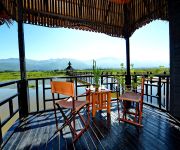 Myanmar Treasure Resort Inle