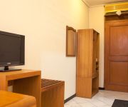 RedDoorz near Hyperpoint Pasteur 2