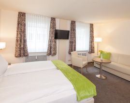 City Hotel