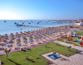 Albatros White Beach