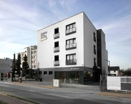 Lemon Plaza Hotel