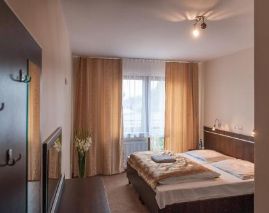 Hotel E7