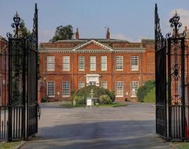 Baylis House Hotel